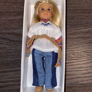 2010 girl of the year Julie mini doll, still in box original outfit, no book
